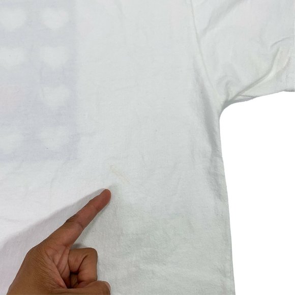 Vintage 90s Guess Brand T-Shirt Hearts Logo - Picture 9 of 11